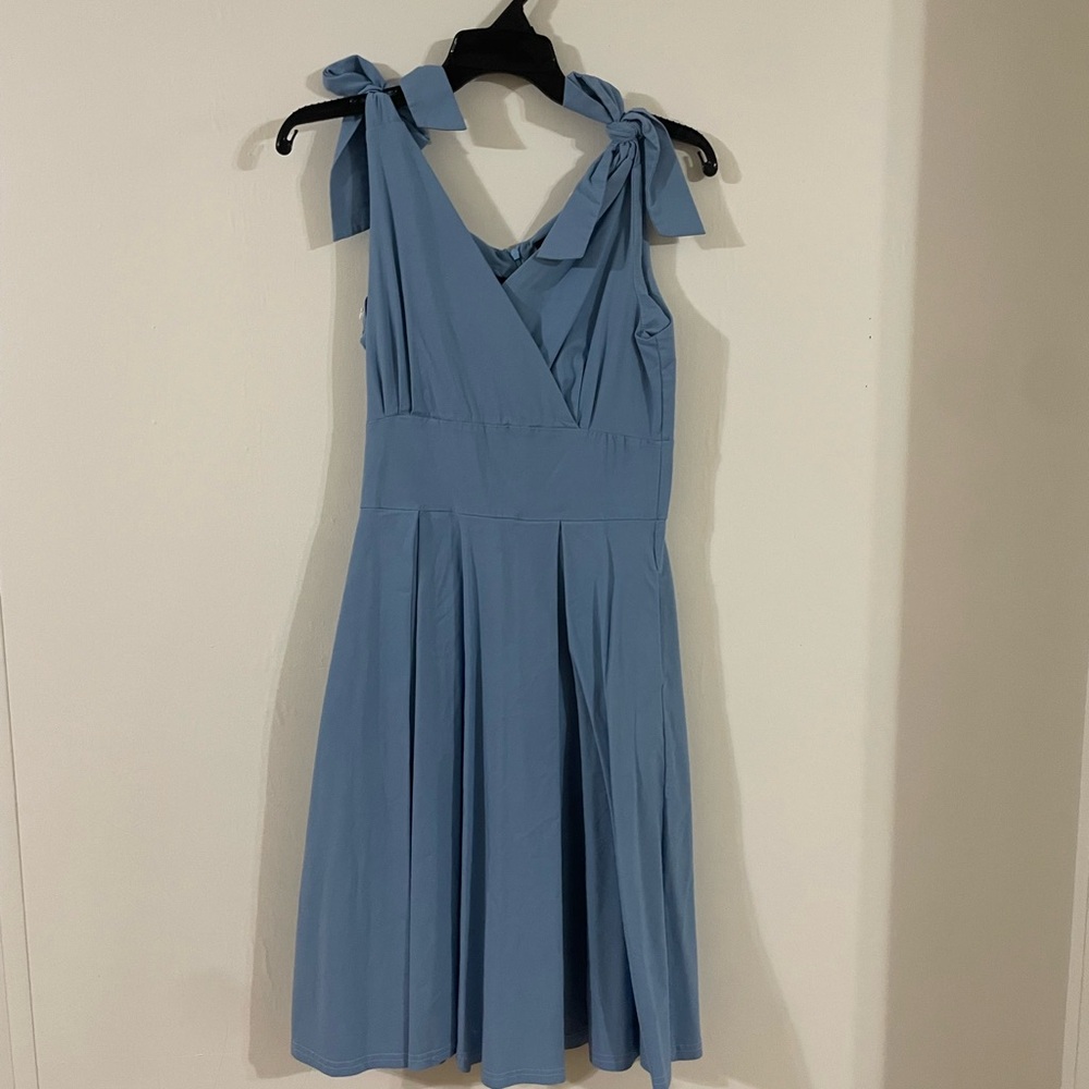 Women’s dress